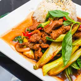 Boeuf sauté au basilic